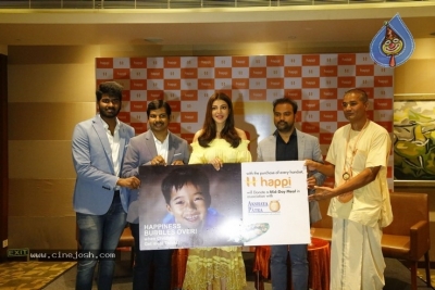 Kajal Launches Happi Mobiles Store at Vizag - 29 of 32