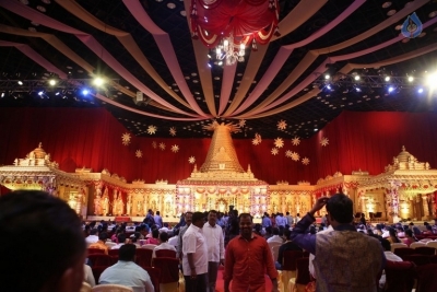 Kalamandir CMD Prasad Chalavadi Daughter Hanisha Wedding Photos - 33 of 81
