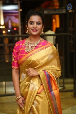 Kalamandir CMD Prasad Chalavadi Daughter Hanisha Wedding Photos - 44 of 81