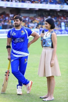 Karnataka Bulldozers Vs Chennai Rhinos Match Photos - 27 of 42