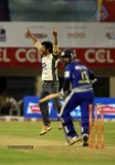 Karnataka Bulldozers Vs Mumbai Heroes Match - 74 of 202