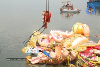 Khairatabad Ganesh Nimajjanam 2018 - 29 of 33