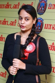 Kollywood Stars at Pandavar Ani Press Meet - 32 of 105