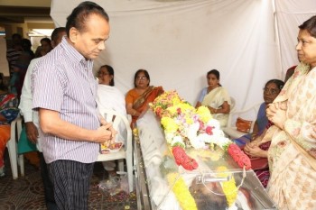 Kondavalasa Lakshmana Rao Condolences Photos - 10 of 73