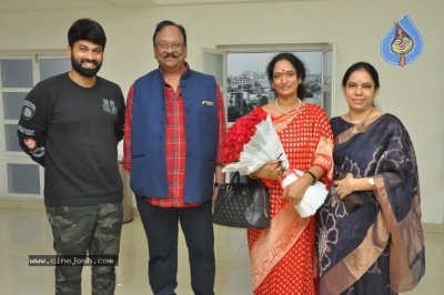 Krishnam Raju Family Watched it Raju Gari Gadhi 2 Movie - 11 of 15