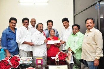 MAA Donate Cheque to Pavala Syamala - 29 of 29