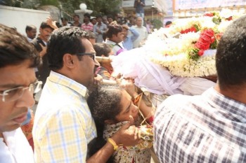 Mada Venkateswara Rao Condolences Photos 2 - 24 of 42