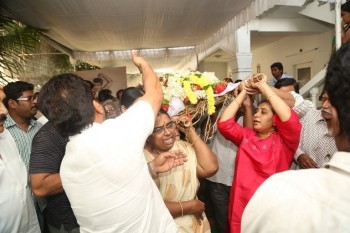 Mada Venkateswara Rao Condolences Photos 2 - 34 of 42