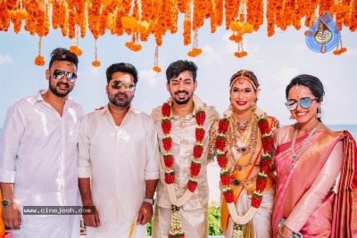 Mahat Raghavendra - Prachi Mishra Wedding Photos - 9 of 13