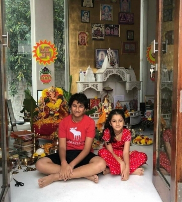 Mahesh Babu Family Celebrating Ganesh Chaturthi - 4 of 4
