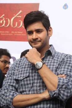 Mahesh Babu flags off Chak De India Ride - 10 of 42