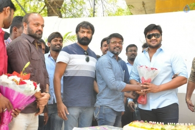 Manchu Manoj Birthday 2017 Celebrations  - 26 of 33