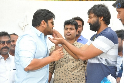 Manchu Manoj Birthday 2017 Celebrations  - 30 of 33