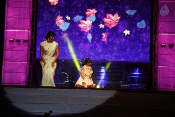 Mohan Babu Birthday Celebrations at Vidyanikethan - 61 of 94