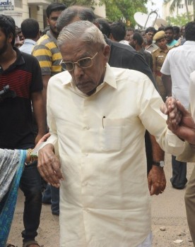 MS Viswanathan Condolences Photos - 34 of 59