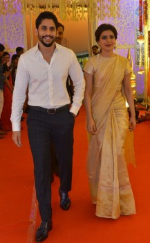 Naga Chaitanya and Samantha at Swathi Wedding - 17 of 21