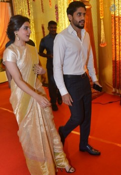 Naga Chaitanya and Samantha at Swathi Wedding - 18 of 21