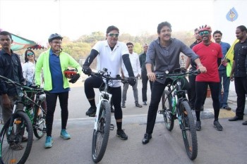 Nagarjuna Flagged Off Yoga Chakra Cyclathon   - 2 of 11