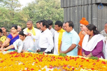 Nandamuri Family at NTR Ghat - 26 of 148