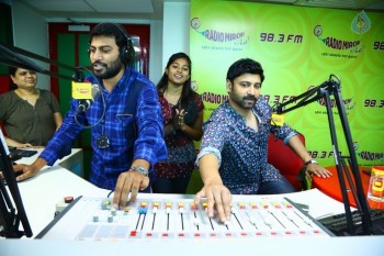 Naruda Donoruda Team at Radio Mirchi - 12 of 21