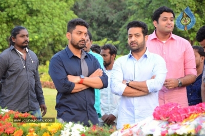 NTR Family Members Pay Tribute at NTR Ghat - 44 of 100