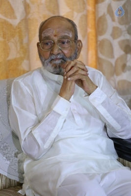 Pawan Kalyan and Trivikram Meets K Vishwanath - 43 of 77