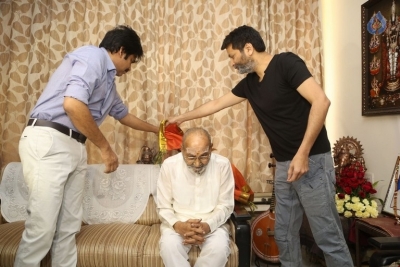 Pawan Kalyan and Trivikram Meets K Vishwanath - 53 of 77