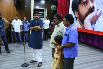 Pawan Kalyan Janasena Tour in Ongole Photos - 5 of 7