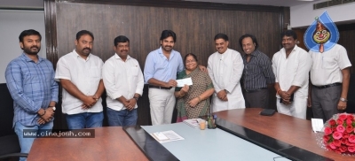 Pawan Kalyans Mom Donates for Janasena - 3 of 21