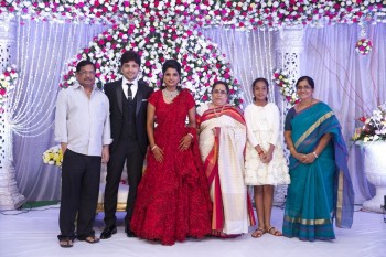 Prabhu Teju and Varsha Wedding Reception Photos - 25 of 58