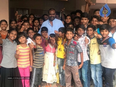 Raghava Lawrence Birthday Celebration Photos - 1 of 14