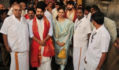 Ram Charan And Upasana At Tirumala Tirupati Temple  - 1 of 4