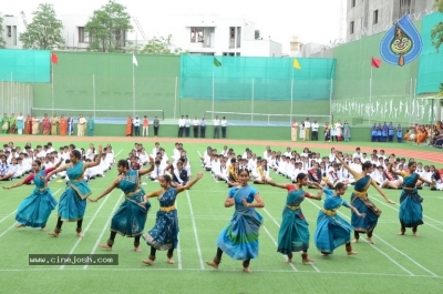 Ram Charan Celebrates Independence Day In Chirec School - 16 of 60