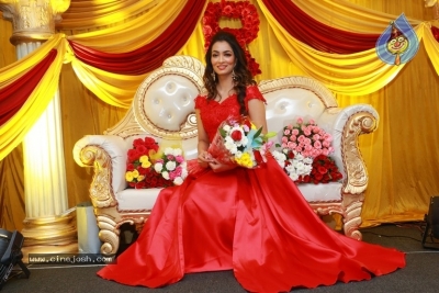 Rashmi Thakur Birthday Celebrations At Park Hyatt - 26 of 39