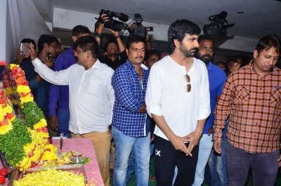 Raviteja at His Brother Bharath 11th Day Ceremony - 11 of 13