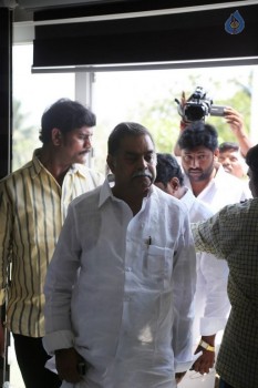 RGV Meets Devineni Nehru - 27 of 63