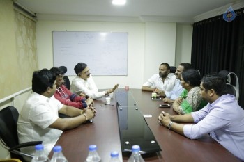 RGV Meets Vangaveeti and Devineni Families - 9 of 39