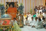 Sachin Pays Tribute to Sathya Sai Baba - 6 of 49