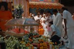 Sachin Pays Tribute to Sathya Sai Baba - 10 of 49