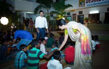 Samantha Celebrates Diwali at Pratyusha Foundation  - 11 of 33