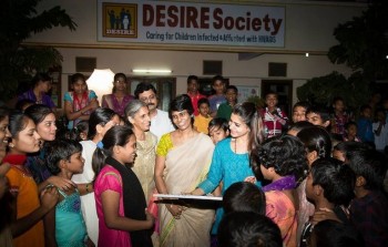 Samantha Celebrates Diwali at Pratyusha Foundation  - 19 of 33