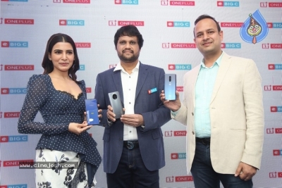 Samantha Launch One Plus Mobile At Big C - 10 of 19