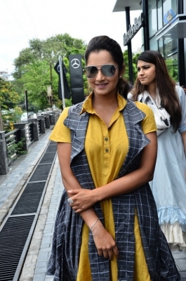 Sania Mirza at The Lable Bazar Curtain Raiser - 16 of 21