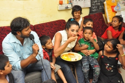 Sanjjanaa Visits Serve Needy Voluntary Organization - 7 of 41
