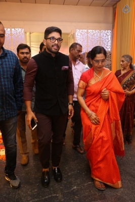 Shyam Prasad Reddy Daughter Wedding Photos 2 - 52 of 119