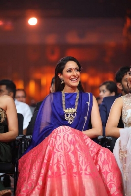SIIMA Awards 2017 Pics - 35 of 36