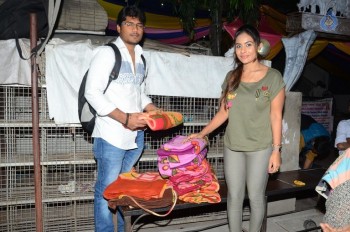 Sri Reddy Distributes Blankets for Orphans - 4 of 40