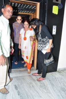 Super Star Krishna at Srimanthudu Screening  - 10 of 33