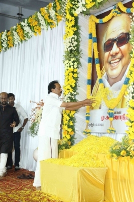 Tamil Film Industry Pays Homage To Kalaignar Karunanidhi - 3 of 20