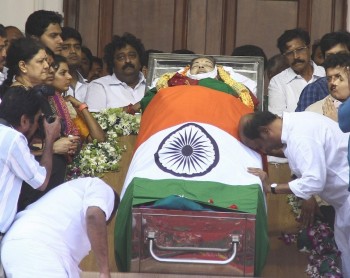 Tamil Nadu CM Jayalalithaa Final Journey Photos - 41 of 147